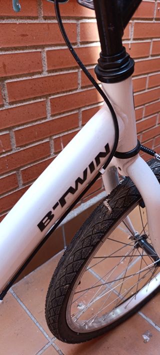 Bicicleta Btwin 24" 
