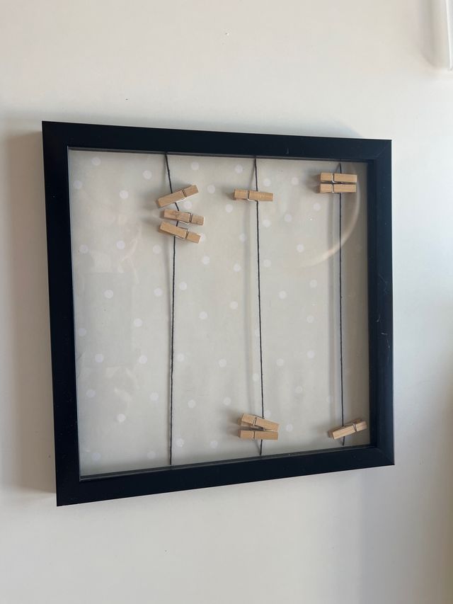 Marco de fotos con pinzas