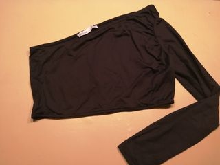Top Bershka negro - Talla L