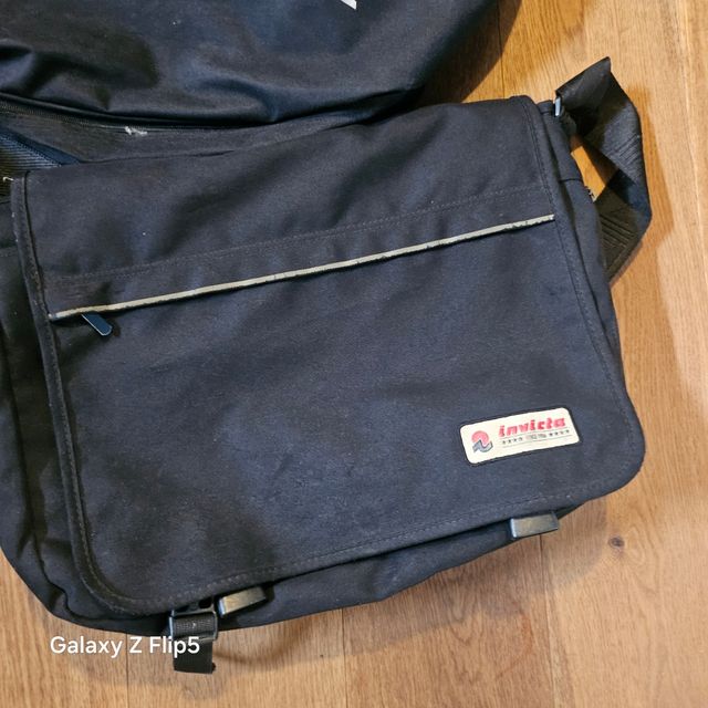 3 Borse Tracolla + Zaino Everlast