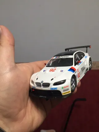 Scalextric C4 GT: Coches y extras