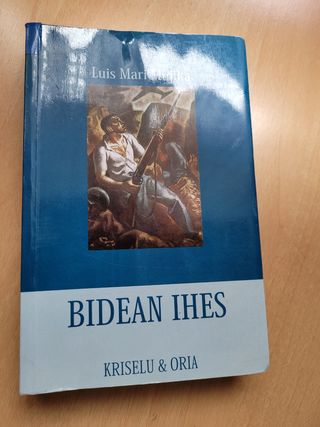 Libro Bidean Ihes (Euskera)