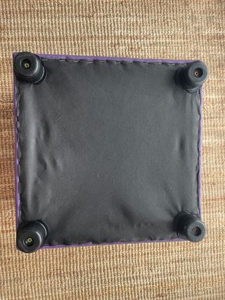 URGE Sillón individual polipiel morada