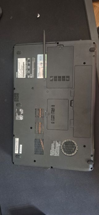 3 Portátiles Toshiba Satellite L500-19c