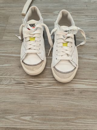 Zapatillas Nike Blazer Low '77 blancas y negras