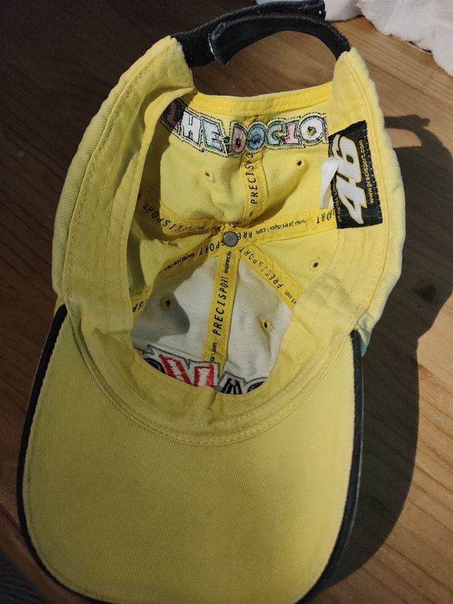 Gorra VR46 amarilla