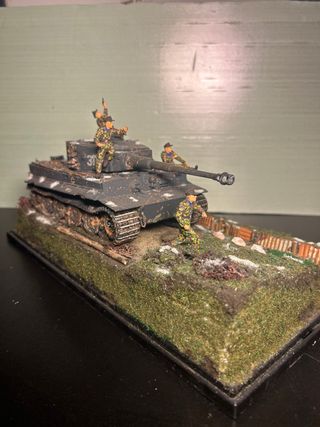 Maqueta Tanque Tigre 1:35