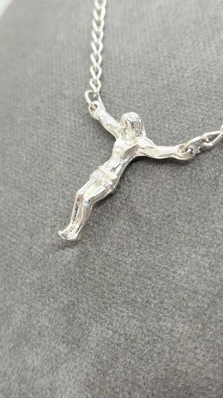 Gargantilla Cristo Dalí - Plata de Ley