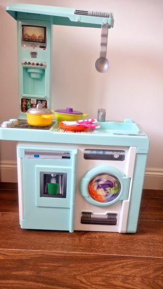 Cocinita Molto kitchen juguete