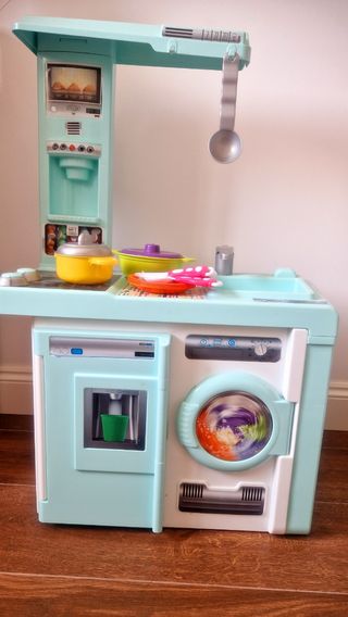 Cocinita Molto kitchen juguete