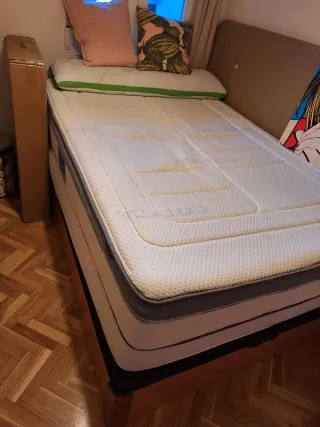 Canapé y colchón 190x135