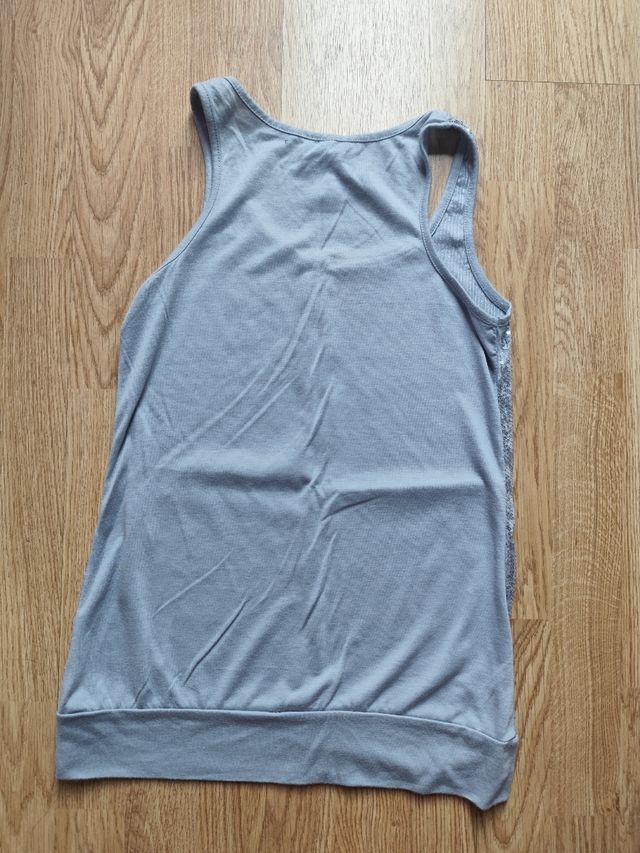 Top gris plata lentejuelas