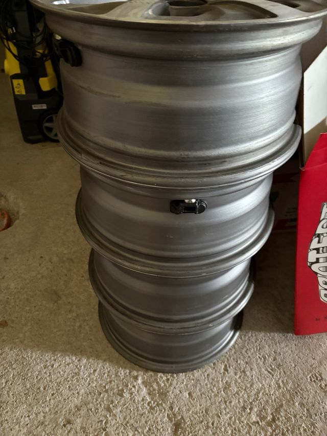 4 Cerchi Lega mercedes da 16”