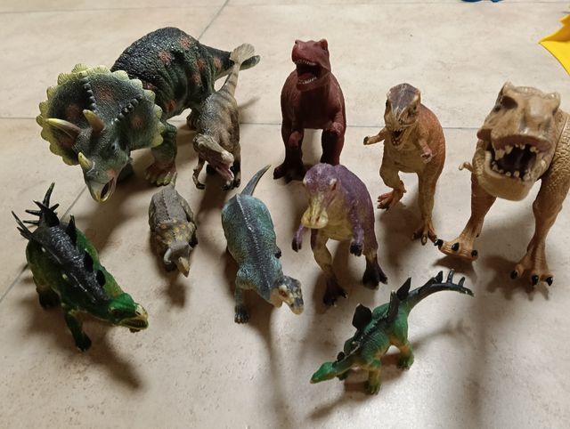 Pack 10 Dinosaurios Juguetes