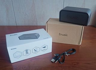Altavoz Bluetooth Enusic 003 portátil.