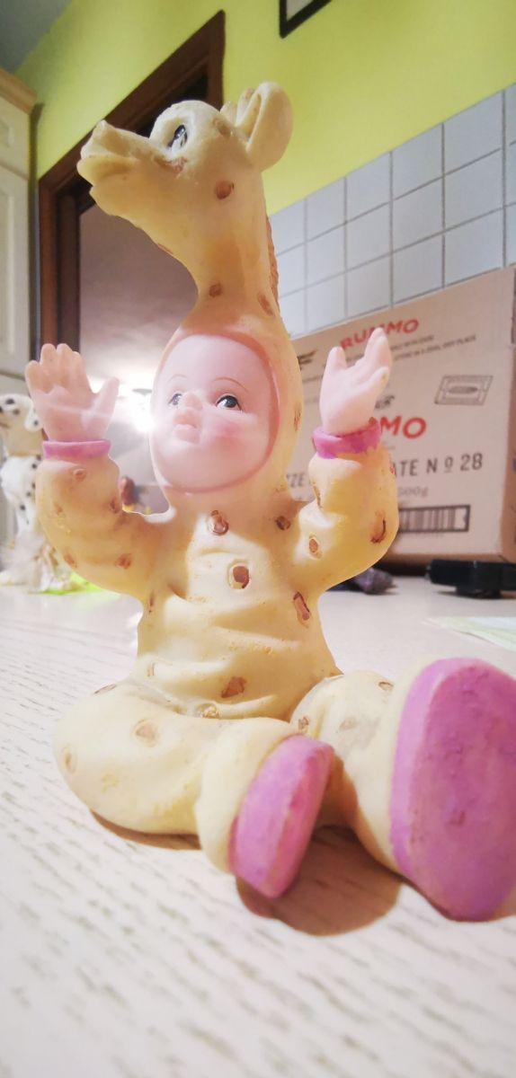 statua piccolo bimbo les alpes.