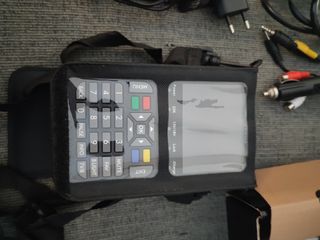 Localizador de señal satélite portátil