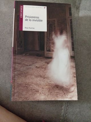 Prisioneros de lo invisible