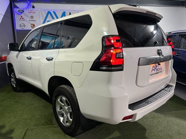 Toyota Land Cruiser 150 2018