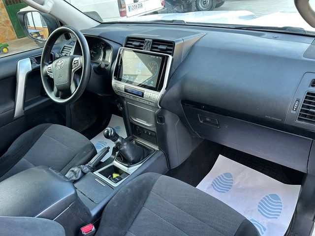 Toyota Land Cruiser 150 2018