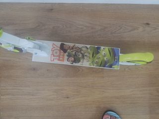 Patinete Toy Story infantil