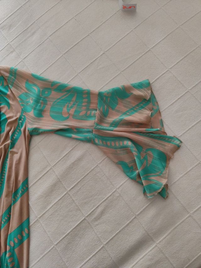Vestido beige y verde agua. Talla única