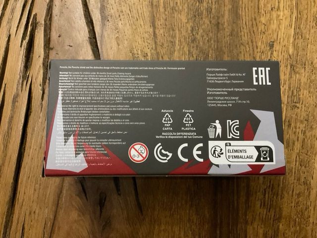 Porsche 911 Carrera 4S & Taycan Turbo S 1:43