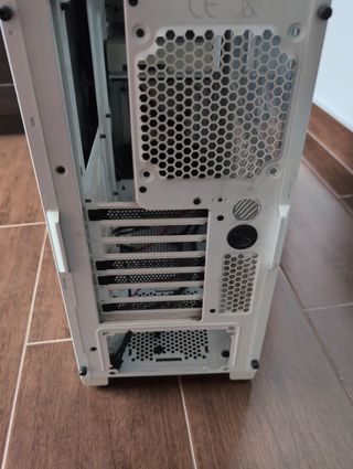 NZXT Torre PC Blanca - ATX