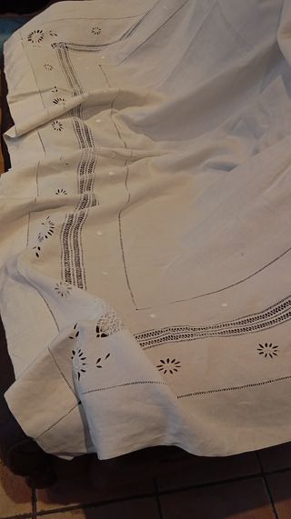 Sábana encimera lino antiguo bordada