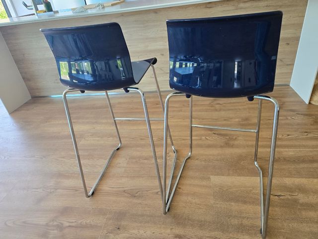 Taburetes altos Ikea Glenn azules