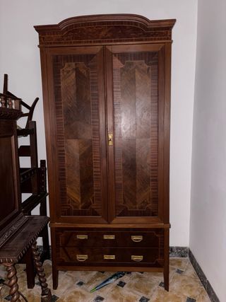 Armario madera antiguo 2 puertas