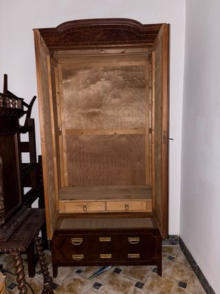 Armario madera antiguo 2 puertas