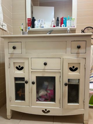 Mueble baño con espejo blanco
