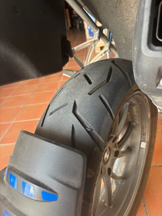 BMW R 1200 GS (2015) con maletas 80000 km