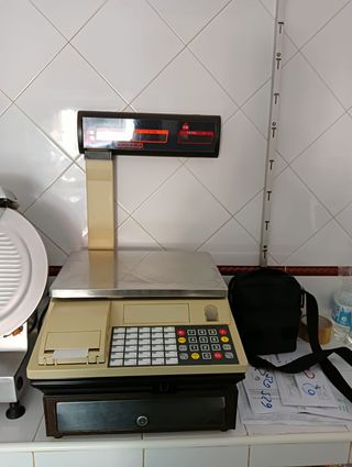 Báscula comercial digital
