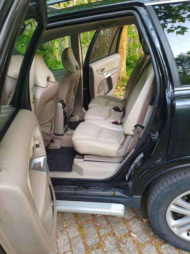 Volvo XC90 2005