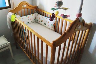 CUNA BEBE DE MADERA CON RUEDAS 60*120 CM COMPLETA