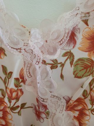 Sottoveste vintage floreale