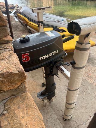 Zodiac semirrígida + Motor fueraborda TOHATSU 5CV