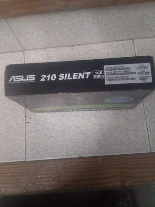 Tarjeta gráfica ASUS GeForce 210 Silent