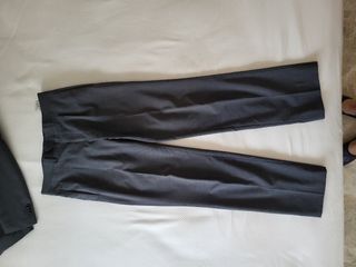 Traje gris Dustin M (48)