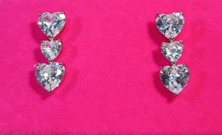 Pendientes corazón brillantes