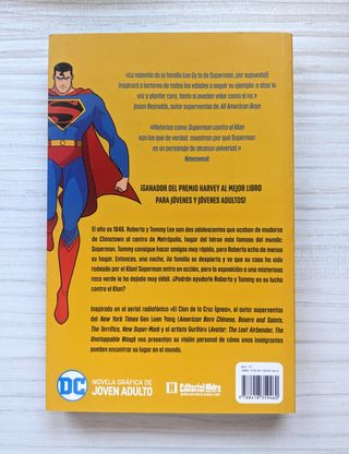 Cómic Superman contra el Klan