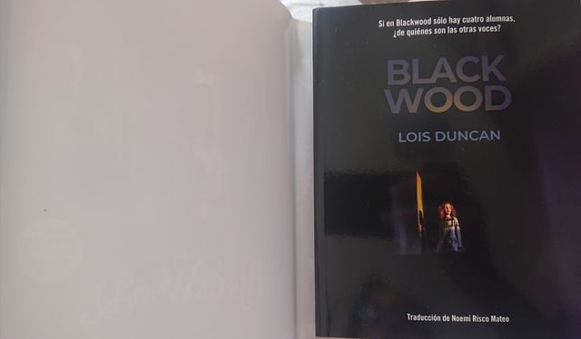 Blackwood (Literatura Mágica) (Spanish Edition)