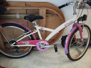 Bicicleta Niña Btwin
24"