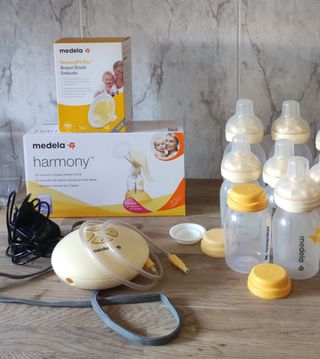 Sacaleches Medela Harmony + accesorios