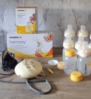 Sacaleches Medela Harmony + accesorios