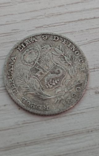 Moneda Peruana 1 Sol de plata 1890