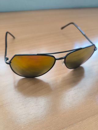 Gafas sol aviator doradas