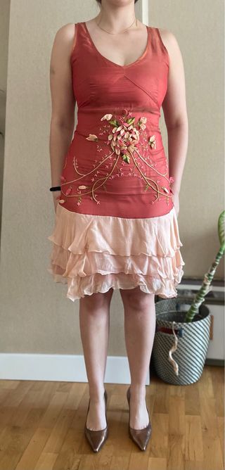 Vestido color caldero y rosa empolvado- volantes